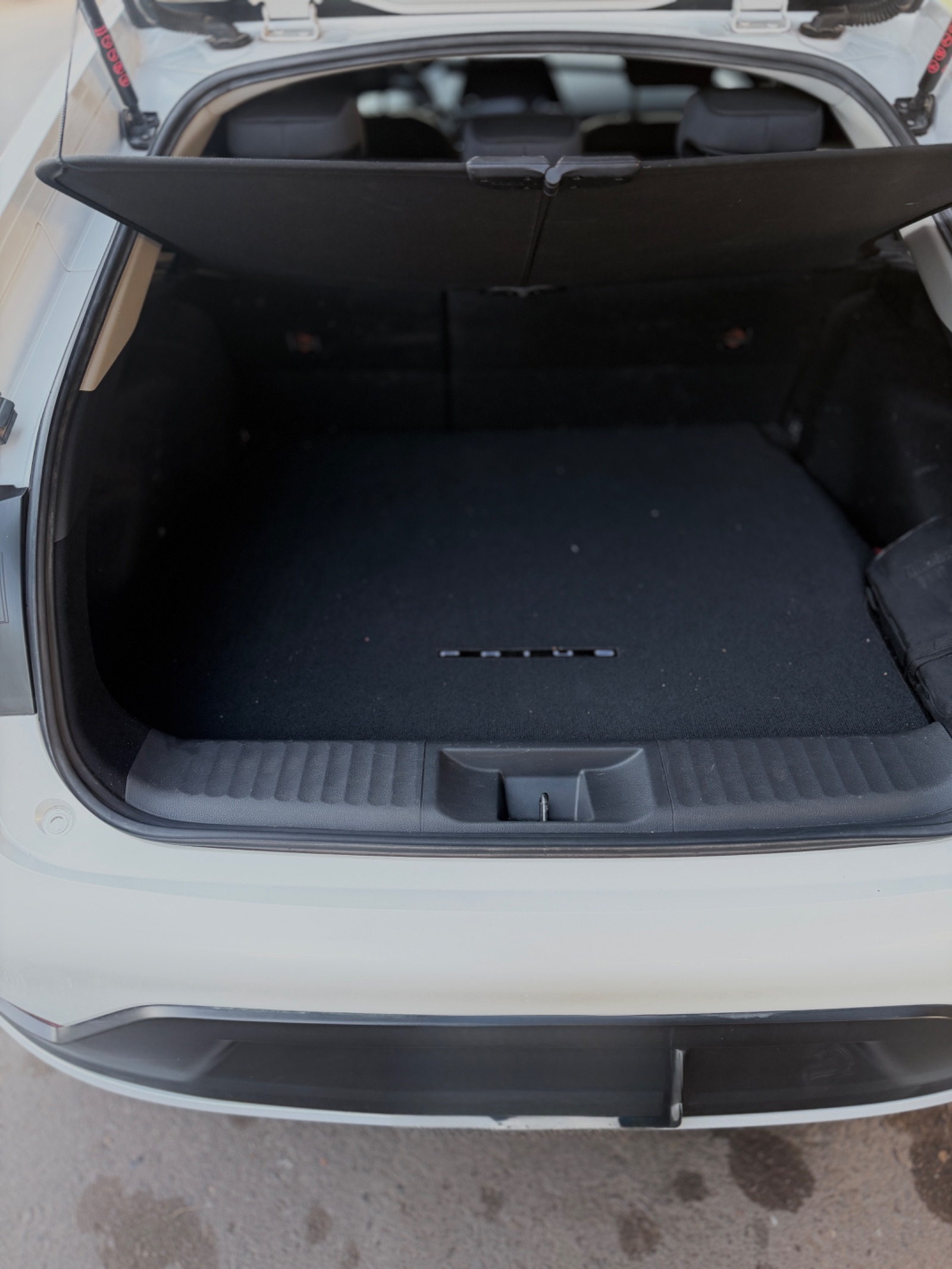 2023 Toyota Prius foto