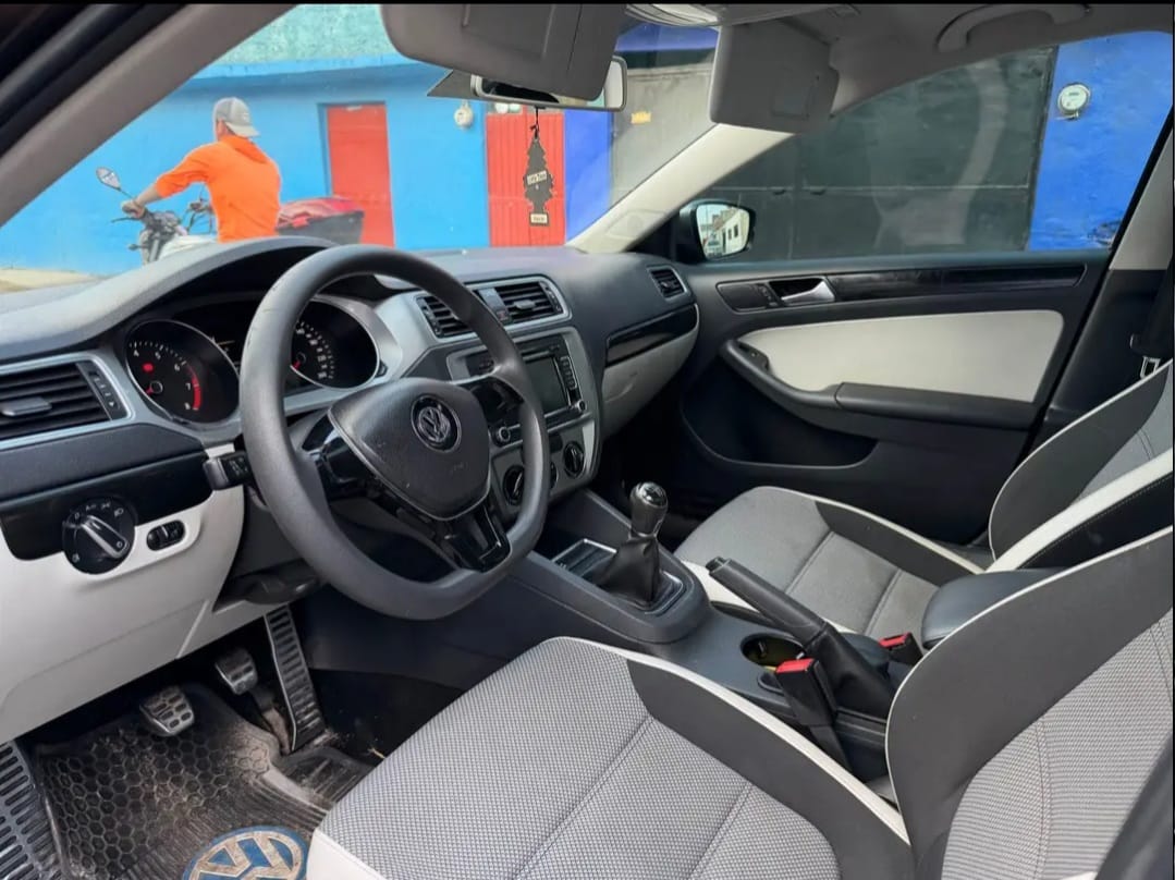 2016 Volkswagen Jetta foto