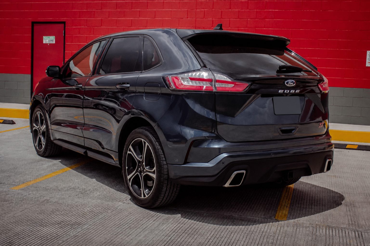 2022 Ford Edge ST foto
