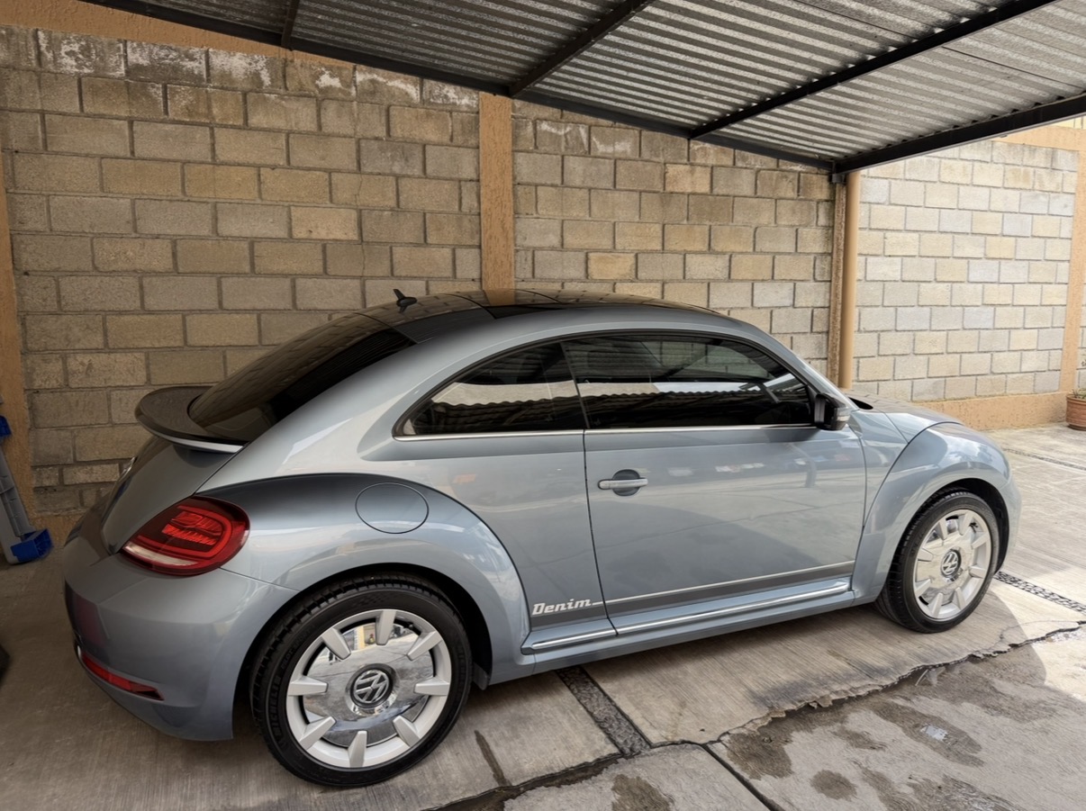 2017 Volkswagen Beetle foto
