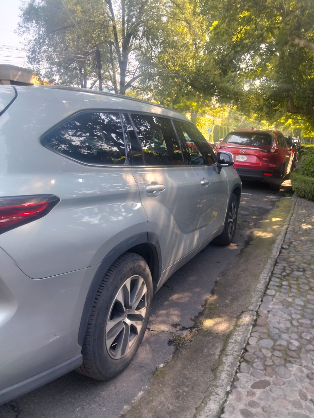 2020 toyota highlander foto
