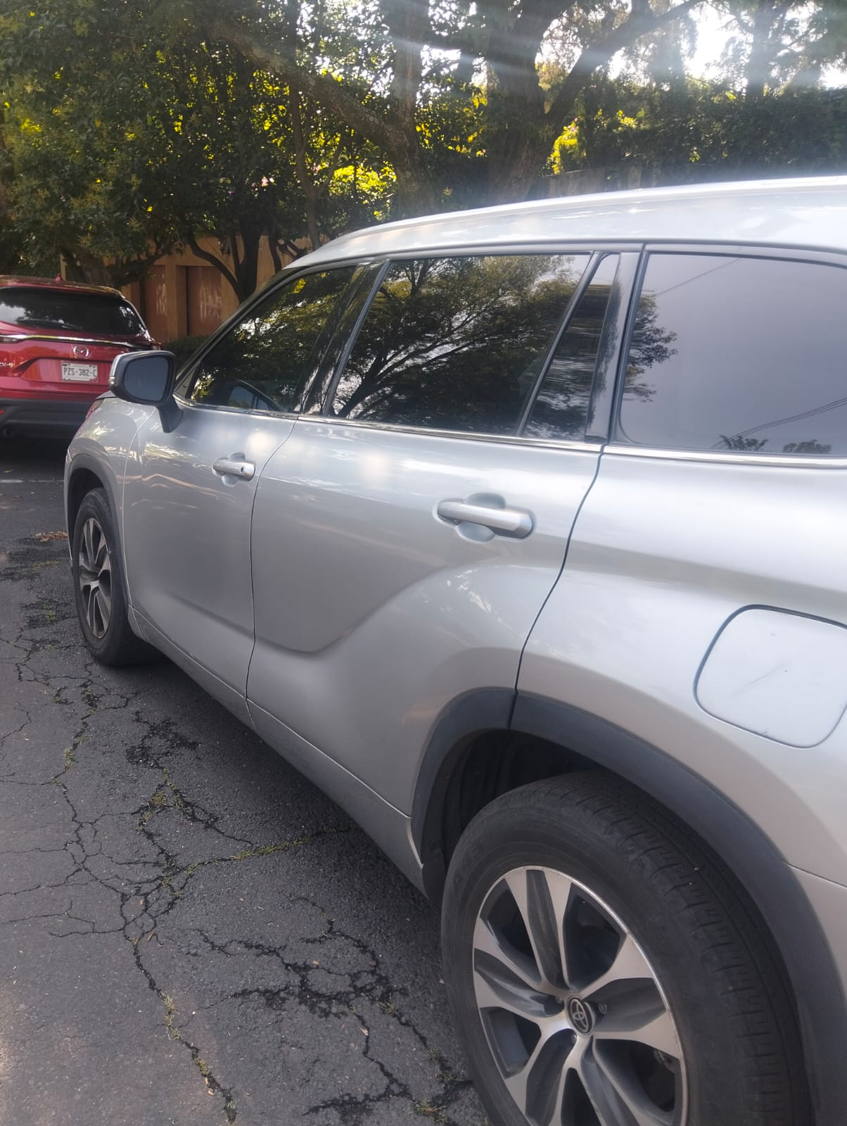 2020 toyota highlander foto