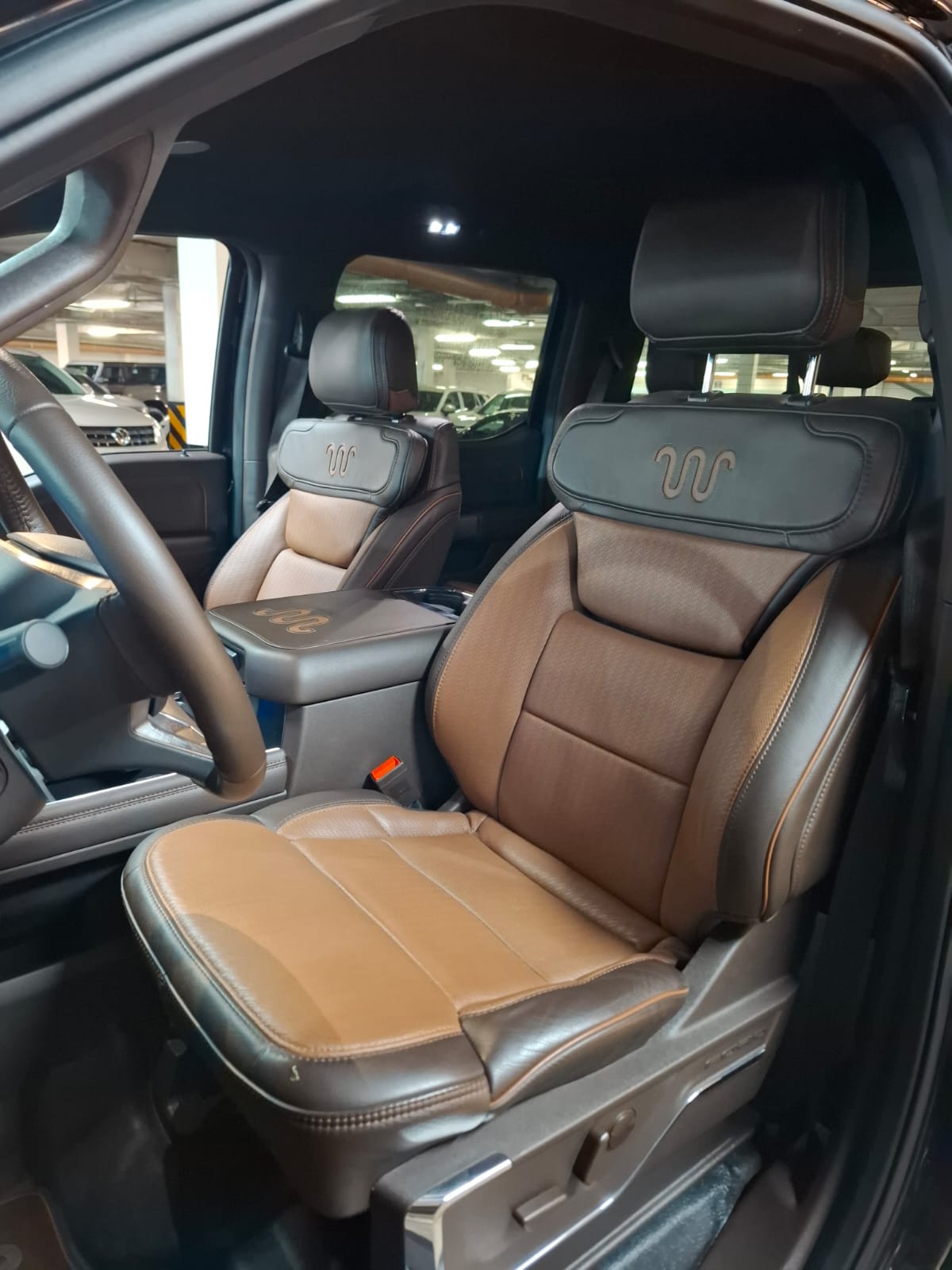 2024 FORD F-250 foto