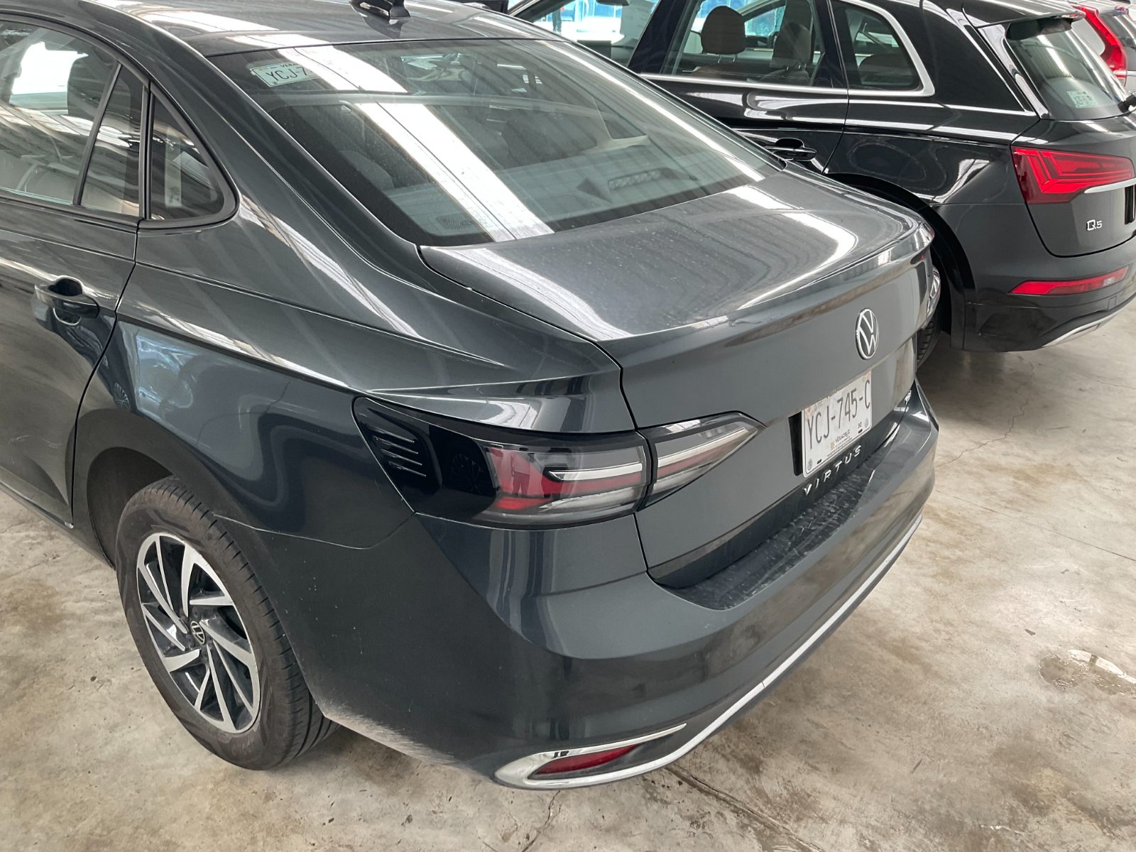 2025 Volkswagen VIRTUS COMFORTLINE TIPTRONIC foto