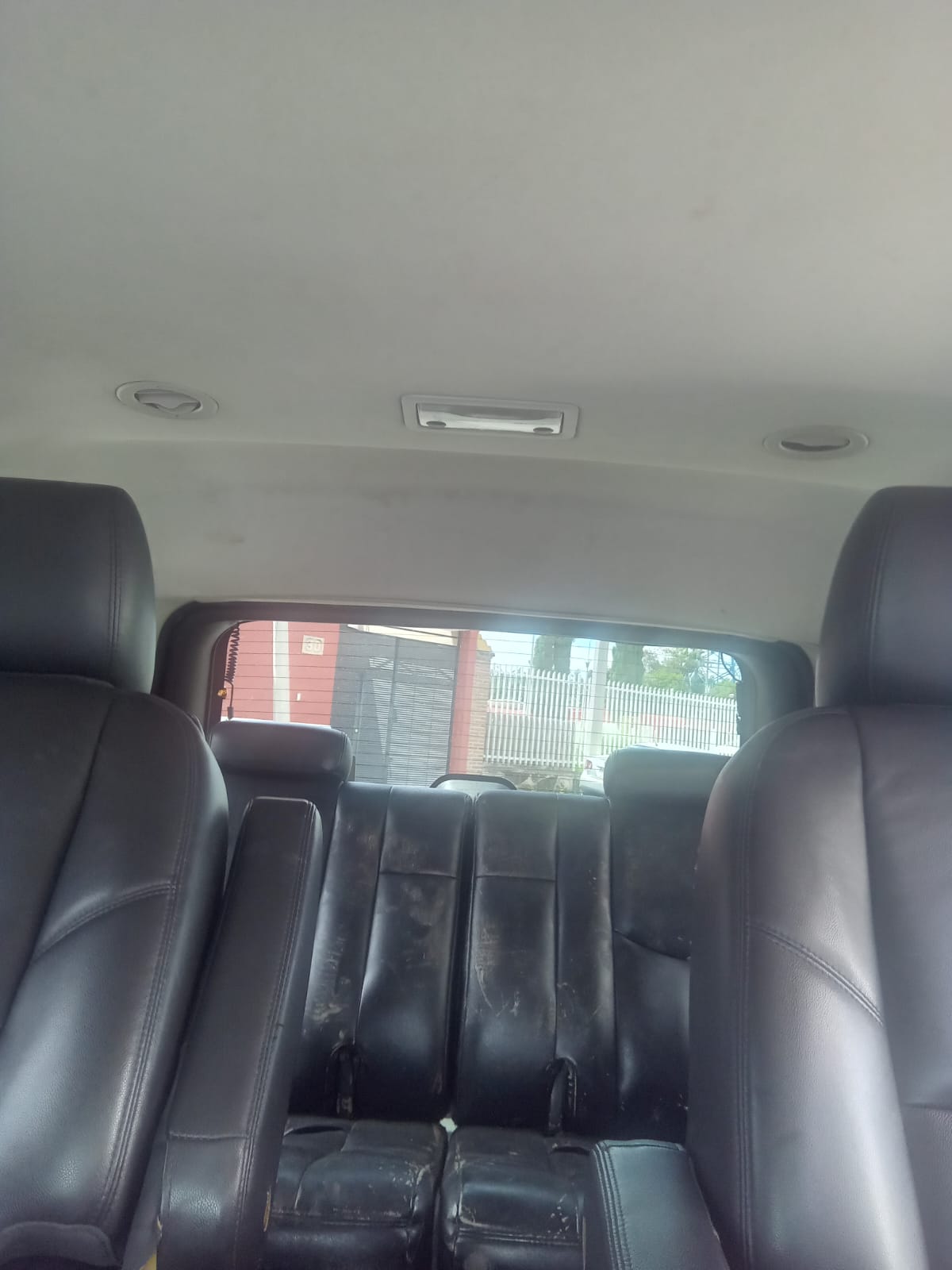 2011 CHEVROLET TAHOE foto