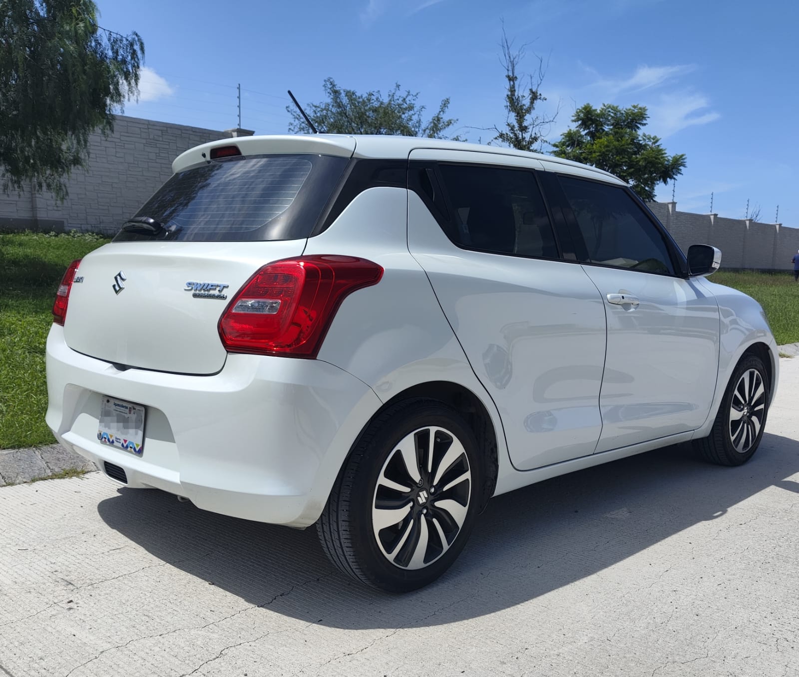 2020 Suzuki Swift foto