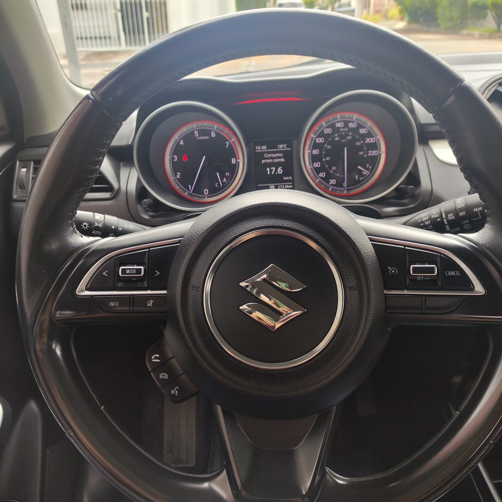 2020 Suzuki Swift foto